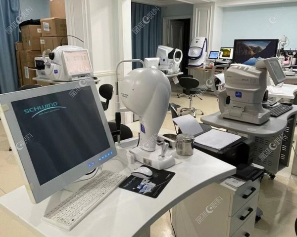 硚口麦迪格眼科诊所具有几十项全方面检验项目