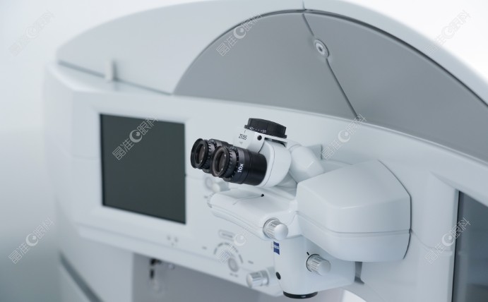 阜阳泽明眼视光眼科医院仪器